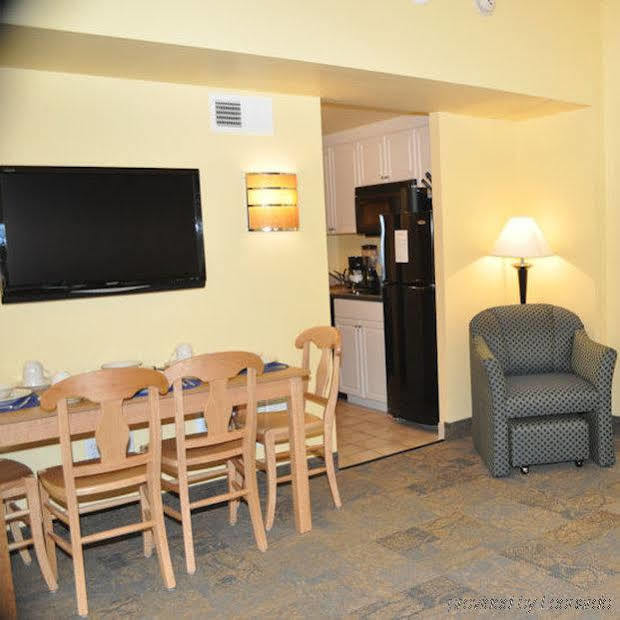 The Atrium Resort, Virginia By Vacatia Resort